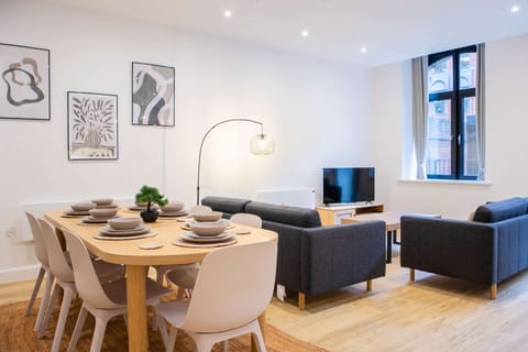 House | 4 bedrooms, Internet