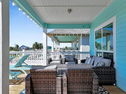 House, 3 Bedrooms | Terrace/patio