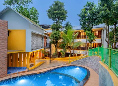 Outdoor pool