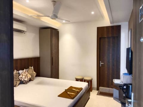 Deluxe Double Room | Free WiFi