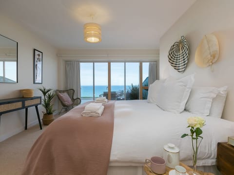 2 bedrooms, WiFi (free), individually decorated, individually furnished