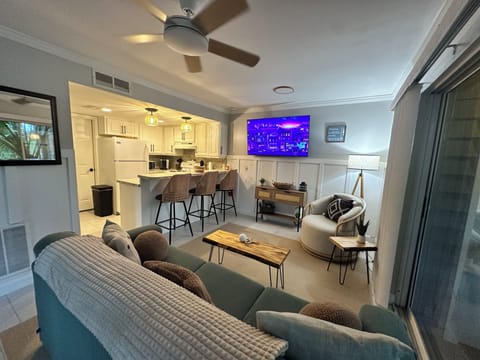 Living Room & Kitchen
