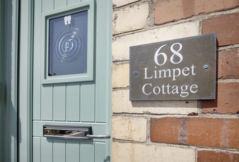 Limpet Cottage, Brixham: A charming period cottage
