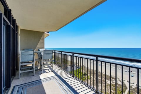 South Wind 1206 - View