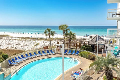 Gorgeous Gulf facing Pool, Multiple Pools at this location, including an indoor 