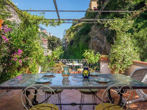 Panoramic House, City View | Terrace/patio