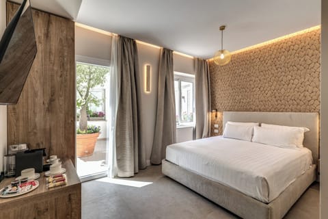 Deluxe Double Room | In-room safe, blackout drapes, soundproofing, iron/ironing board