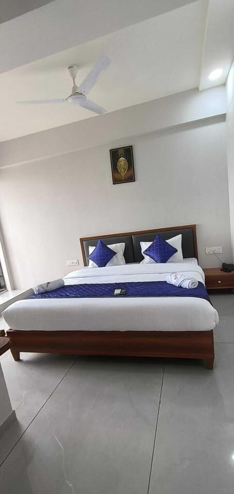 Super Deluxe Room | Soundproofing, free WiFi