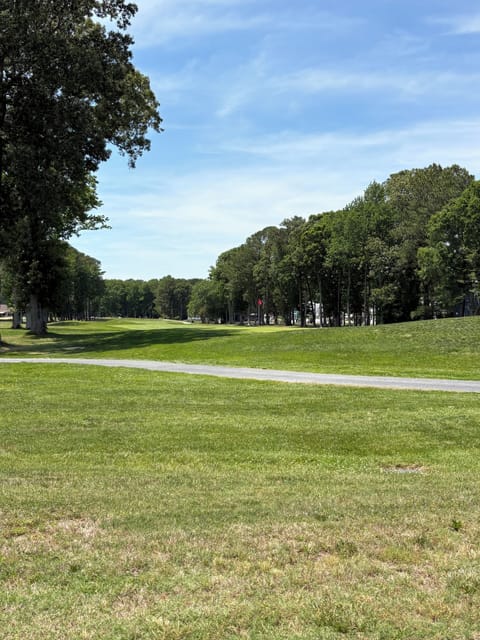 Located on the Ocean PInes golf course! 