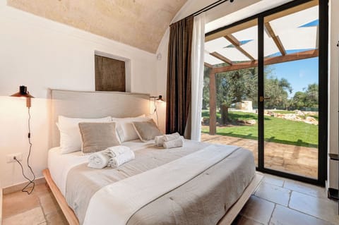 Comfort Room, Garden View | Free WiFi