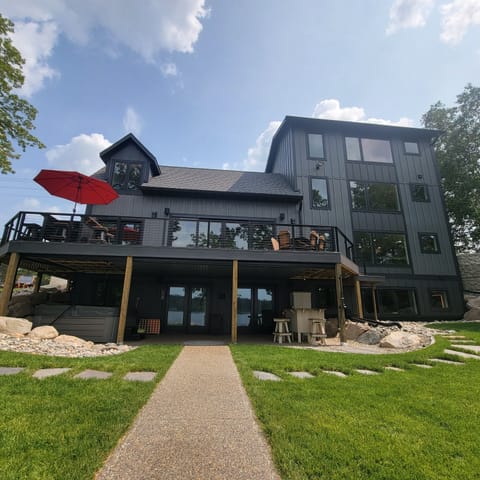 Exterior Lakeside View