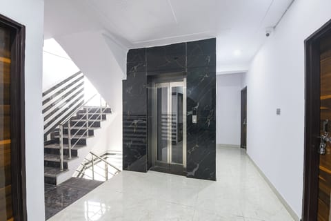 Elevator