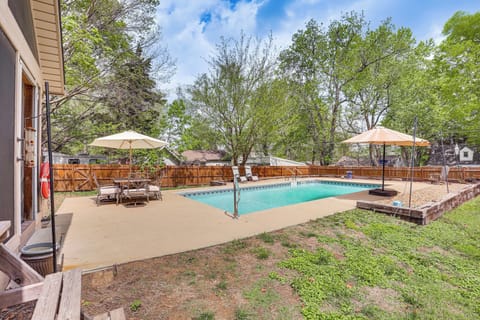 Independence Vacation Rental | 3BR | 2BA | 1,100 Sq Ft | 2 Steps for Access