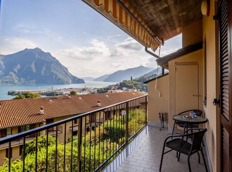 Superior House, Lake View | Lake view