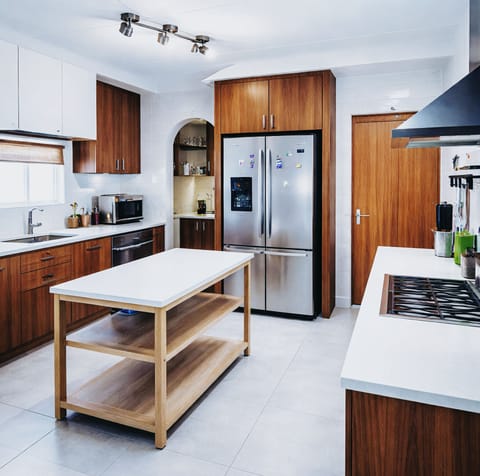 House, 3 Bedrooms | Private kitchen