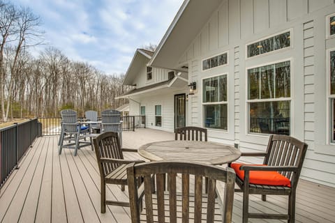 House (4 Bedrooms) | Front of property