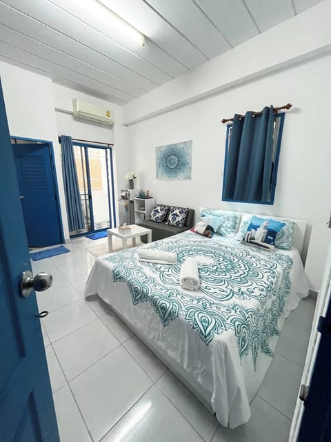 1 bedroom