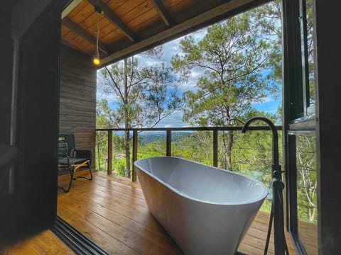 Villa, 5 Bedrooms, Accessible, Smoking | Bathroom