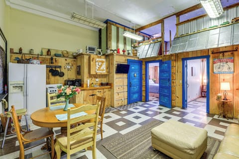 Apartment (2 Bedrooms) | Front of property