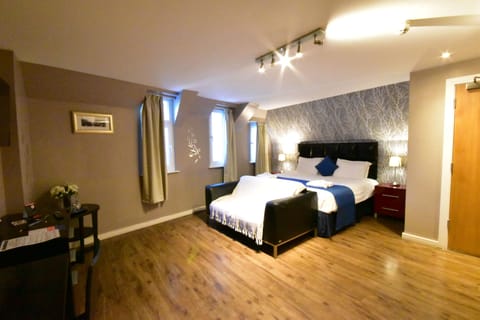 Superior Double Room | Hypo-allergenic bedding, in-room safe, desk, blackout drapes