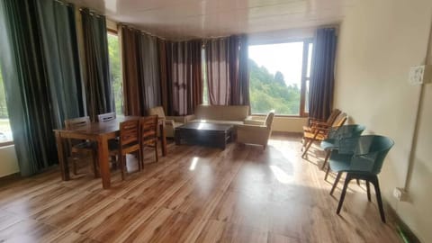 Deluxe Double Room | Interior