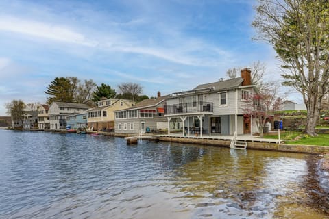 Bolton Vacation Rental | 3BR | 2BA | 1,368 Sq Ft