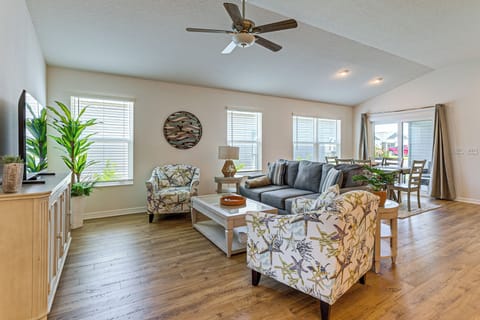 Sumterville Vacation Rental | 2BR | 2BA | 1,295 Sq Ft | Step-Free Access