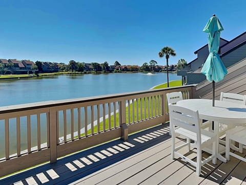 Sundeck with Lake View