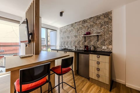 Fully-equipped kitchen and dining area