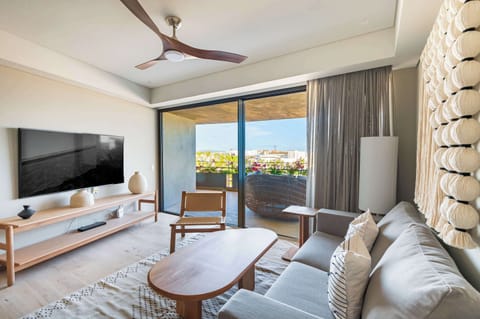 Sala con vista al mar