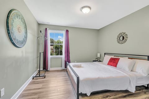 Welcome to Bethany Grove House B! The king bedroom gives you a more spacious retreat, with plenty of room to stretch out and settle in comfortably during your stay. It’s a great place to relax and recharge after a full day.