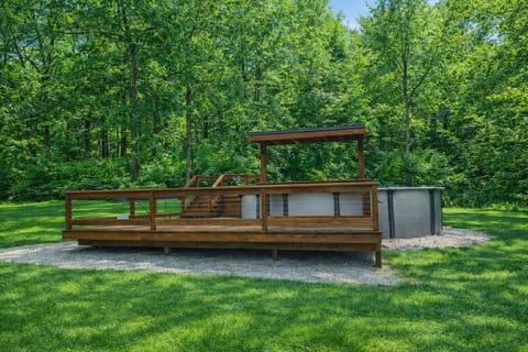 Pool (Outdoor)