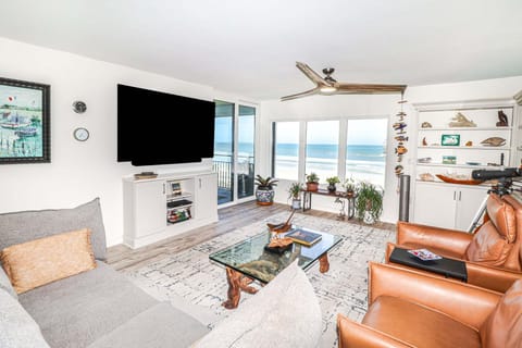 St. Augustine Beach Rentals Living Room