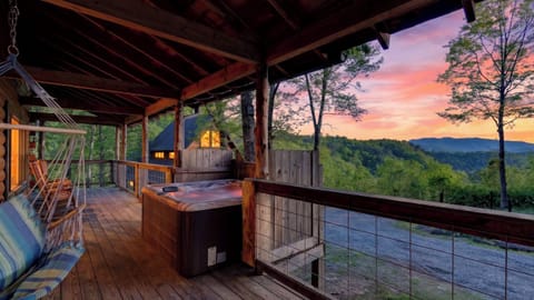 House (2 Bedrooms) | Front of property