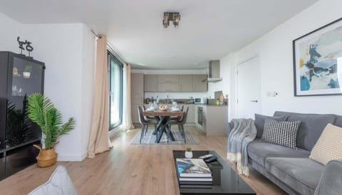 Apartment | Living room