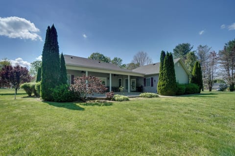 Byrdstown Vacation Rental | 3BR | 2.5BA | 2,080 Sq Ft