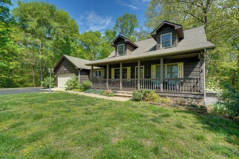 Byrdstown Vacation Rental | 3BR | 2.5BA | 1,780 Sq Ft