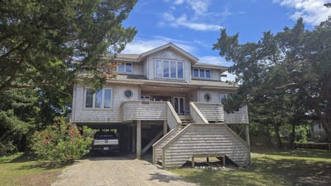 Welcome to Sweet Caroline