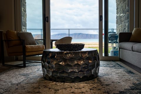 Floor-to-ceiling lake views that bring in the beauty of Bear Lake.