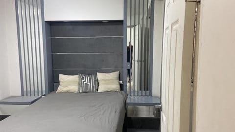 Deluxe Double Room, Beach View | Free WiFi