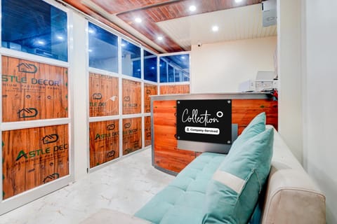 House | Reception