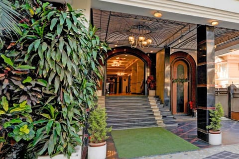 House | Reception