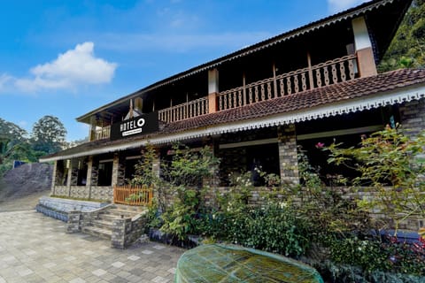 House | Exterior