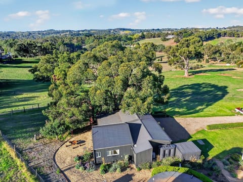Peaceful countryside retreat with beautiful open views.