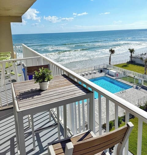 Balcony view!