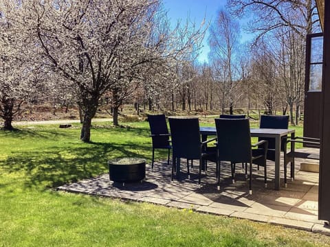 House | Outdoor dining