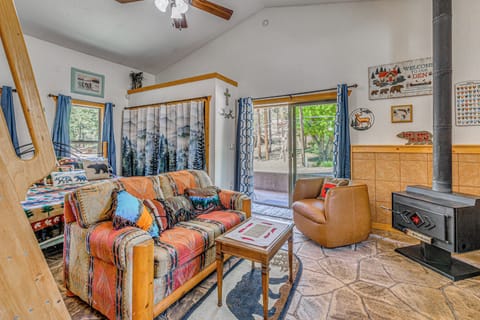 Ruidoso Vacation Rental | Studio | 1BA | 700 Sq Ft