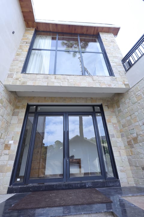 Deluxe Studio, Hill View | Exterior detail