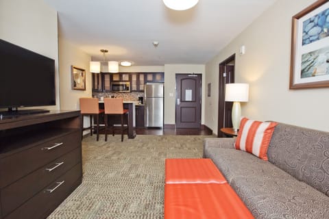 Suite, 1 Bedroom, Kitchen | Desk, laptop workspace, blackout drapes, iron/ironing board