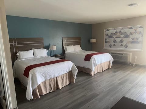Deluxe Double Room | Desk, iron/ironing board, WiFi (free)